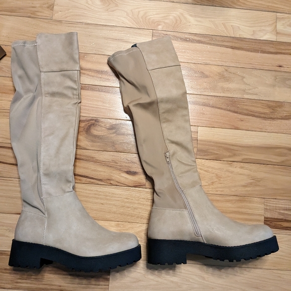 Dirty Laundry™ Manifest Boot in natural smooth - Picture 5 of 10